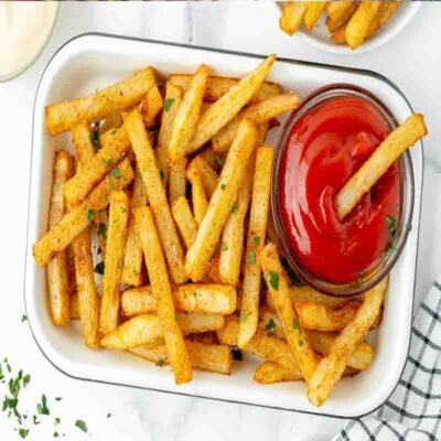 Frenchh Fries      [Ingredients: Aloo fires, ketchup and fries misla mixed in fries] (price/pack)
