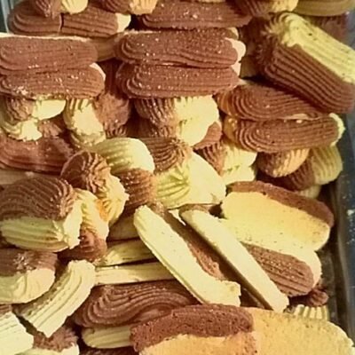 Curly brown biscuits 1kg Cd: Ah/cbb-650